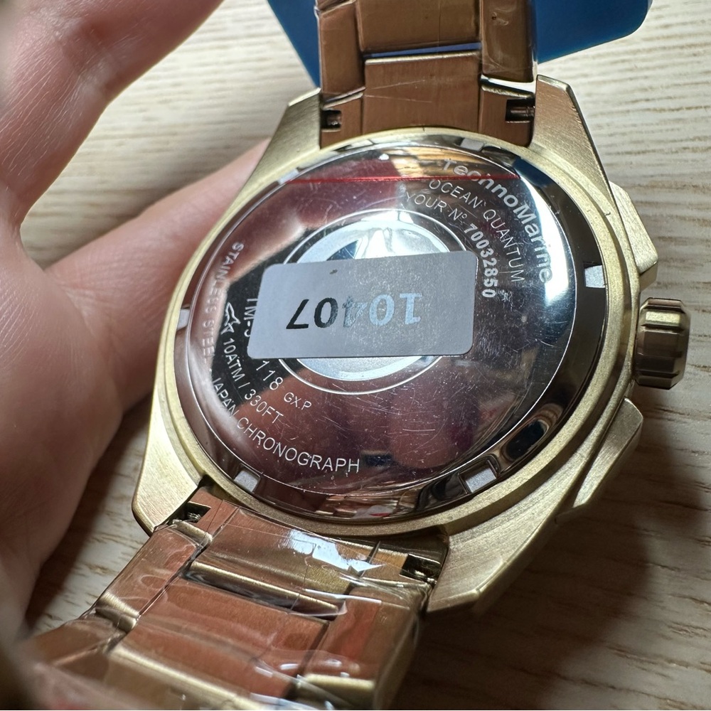 TechnoMarine Ocean Quantum Men's Watch - 44mm [WITH SLOTCASE] - Picture 9 of 10